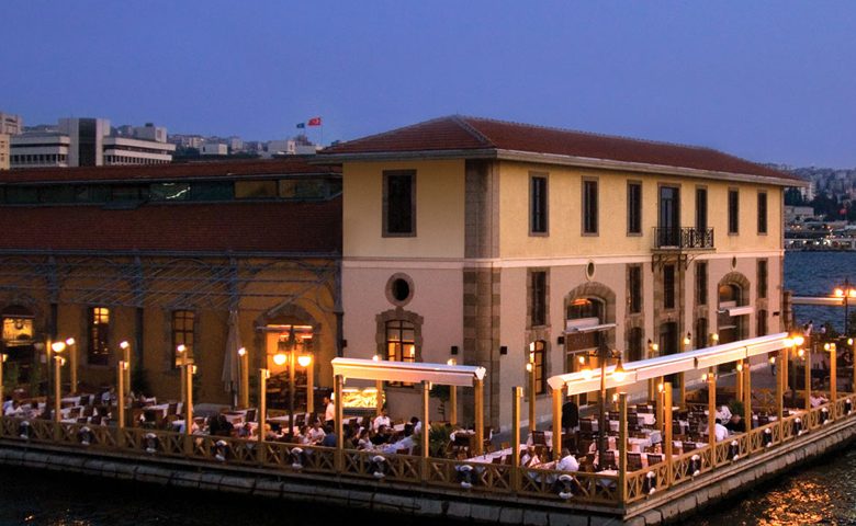 adabeyi-restaurant-konak-pier-galeri-04